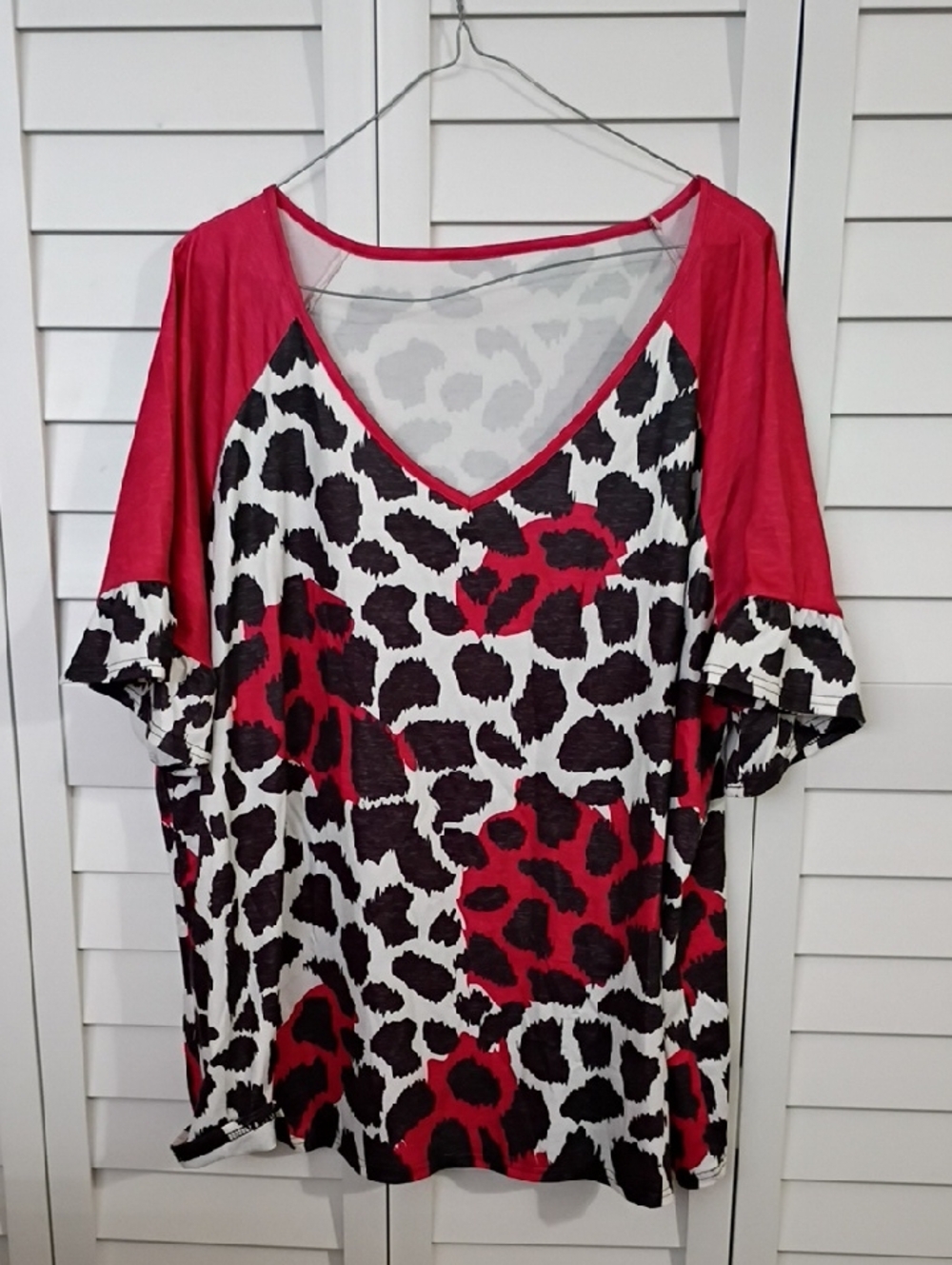 Red and Black Animal Print V-Neck Women's Top